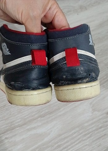 33 Beden beyaz Renk Erkek çocuk ayakkabı
