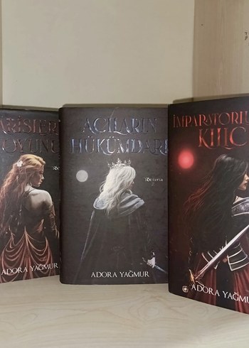 Adora Yağmur Fantastik Roman Serisi (2 imzalı)