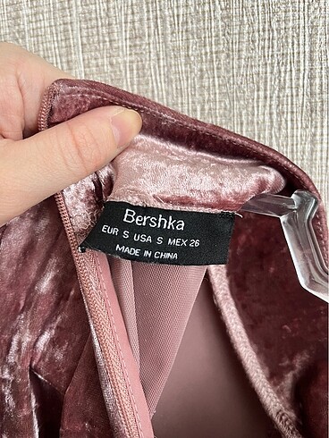 s Beden Bershka Kadife Elbise