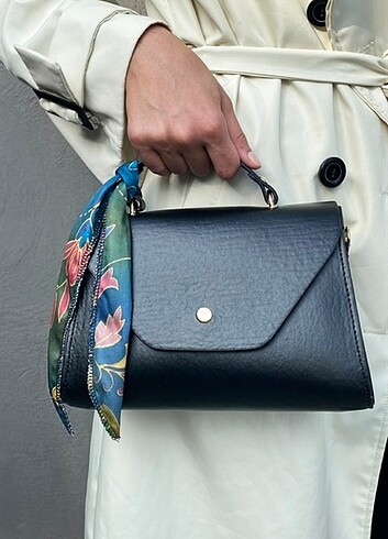 Zara Kadın kol çantası 