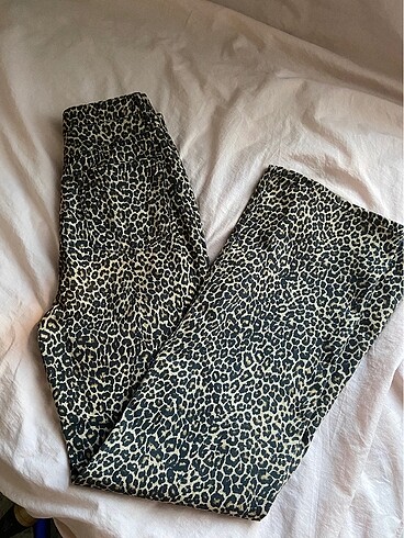 Trendyol & Milla leopar pantolon