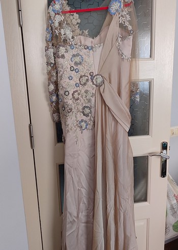 Bej Nakışlı Uzun Kollu V Yaka Kadın Elbise - Görsel 3