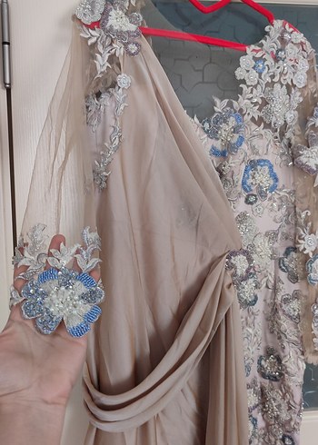 Bej Nakışlı Uzun Kollu V Yaka Kadın Elbise - Görsel 2