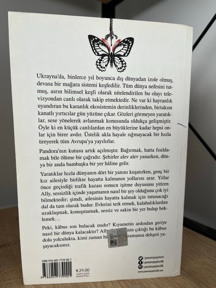 Sessizlik - Tim Lebbon Roman - Görsel 2