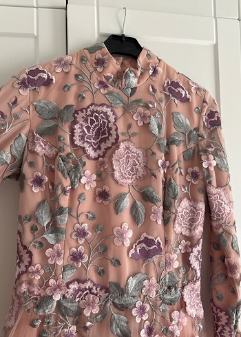 Tesettür Nakışlı Pembe Vintage Uzun Kollu Elbise - Görsel 3