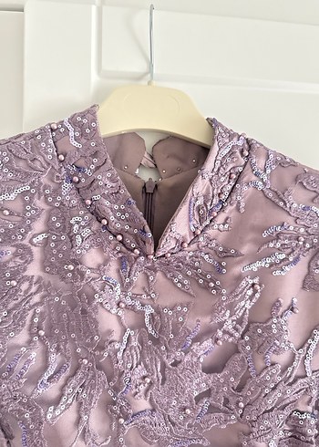 Mor Dantel İşlemeli Uzun Abiye Elbise - Görsel 5