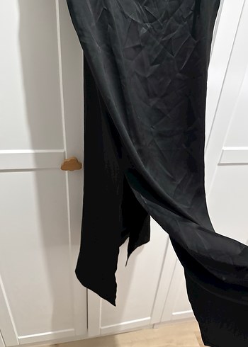 H&m Siyah Uzun İp Askılı Saten Elbise - Görsel 6