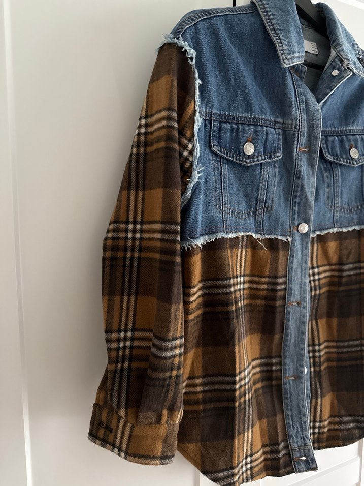 Düğmeli Kot ve Ekose Kadın Gömlek - Görsel 4