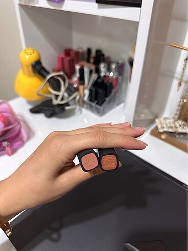 Beden loreal paris ruj