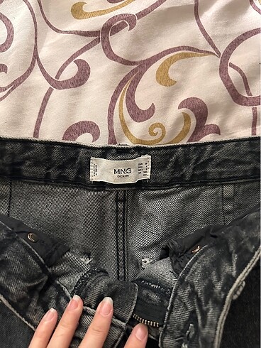 mango jean