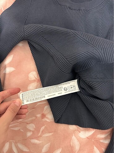 bershka üst - Görsel 4