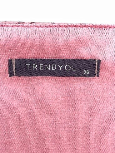 36 Beden çeşitli Renk Trendyol & Milla Bluz %70 İndirimli.