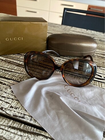 GUCCİ/GÖZLÜK