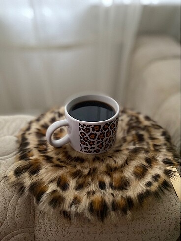 Leopar tüylü kahve supla