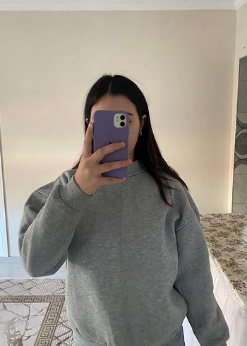 Gri Yüksek Yakalı Rahat Kesim Sweatshirt