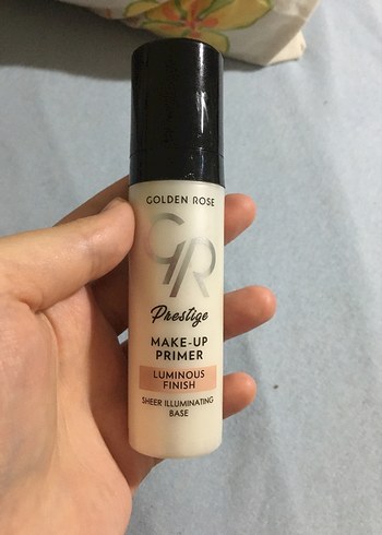 Golden Rose Prestige Aydınlatıcı Makyaj Bazı