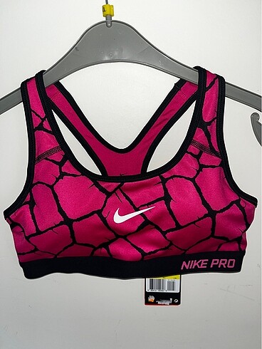 Nike Dri-FIT Swoosh Kadın Sporcu Sütyeni