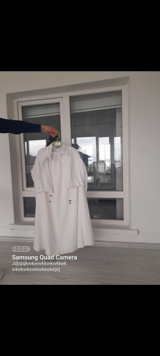 Beyaz etekli takım - Görsel 3