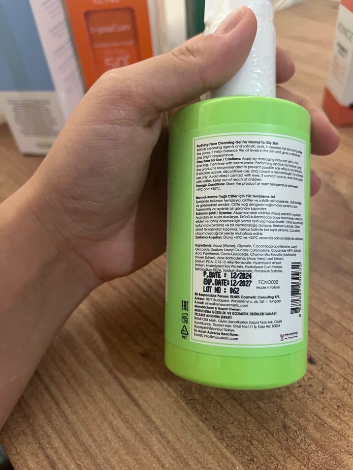 Maru.derm Arındırıcı Yüz Temizleme Jeli 200ml - Görsel 2