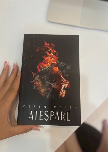 Ateşpare - Ceren Melek Roman
