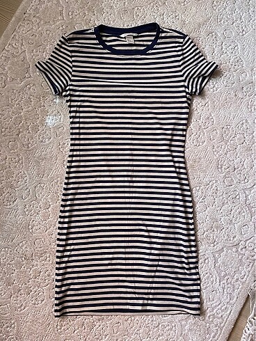 H&M-Elbise