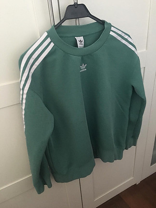 Adidas sweatshirt