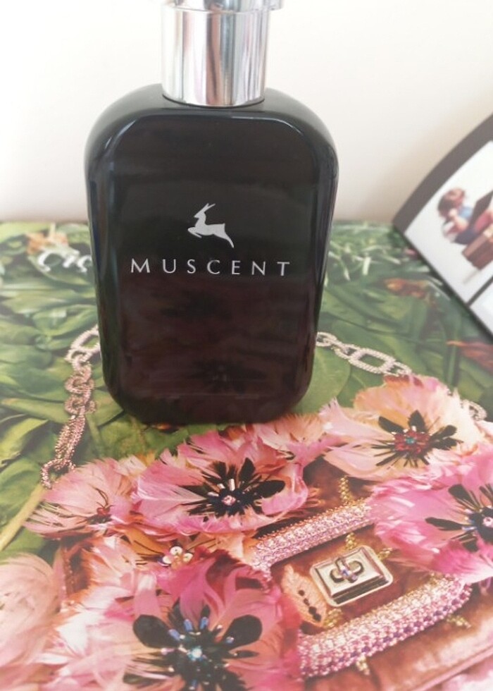 Muscent-la vie est belle - Görsel 2