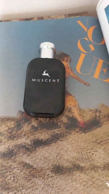Carolina Herrera Muscent-212 sexy