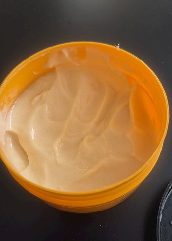 The Body Shop Vanilya Kabak Vücut Kremi 200 ml - Görsel 3