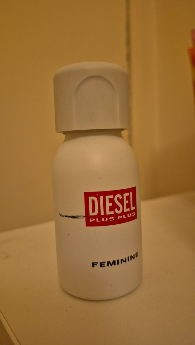 Diesel Feminine Kadın Deodorant - Görsel 3