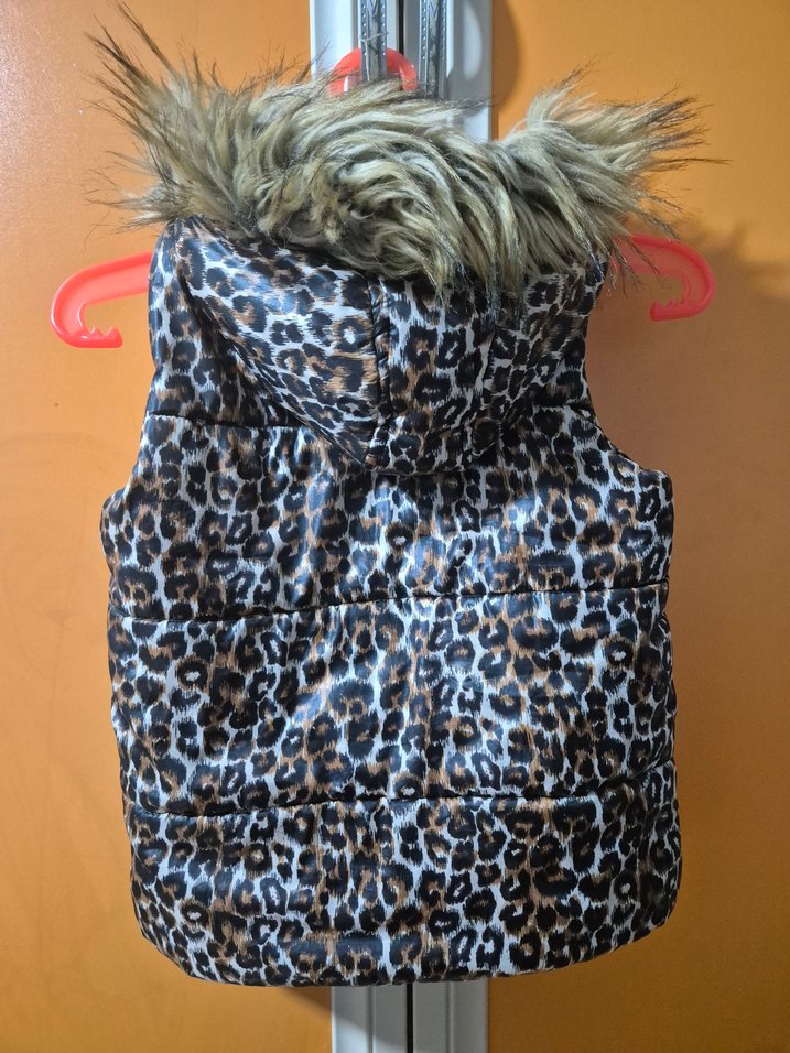 Kız Çocuk Leopar Desenli Kürklü Yelek - Görsel 2