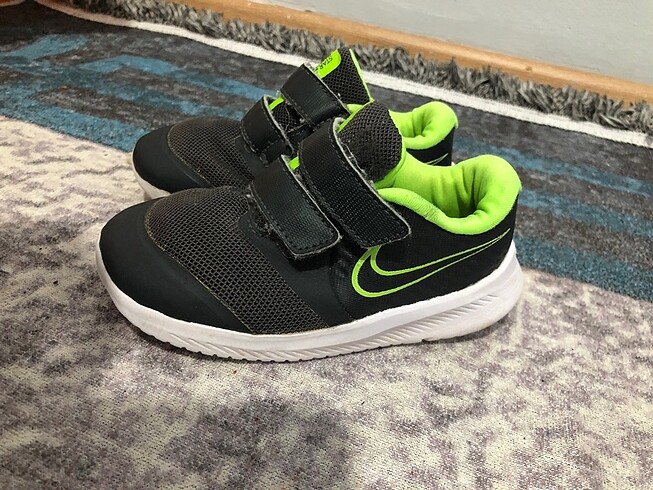 Nike 25 numara