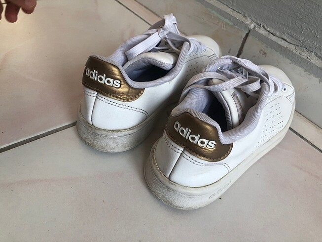 36 Beden çeşitli Renk Adidas 36 numara
