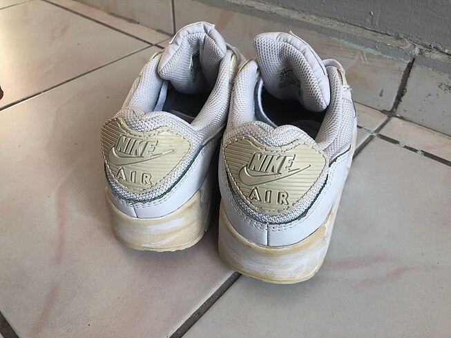 38,5 Beden beyaz Renk Nike air max 38.5 numara