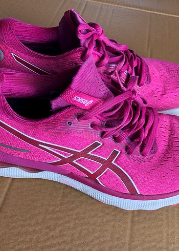 39,5 Beden Asics git-2000 koşu ayakkabısı 39.5 numara