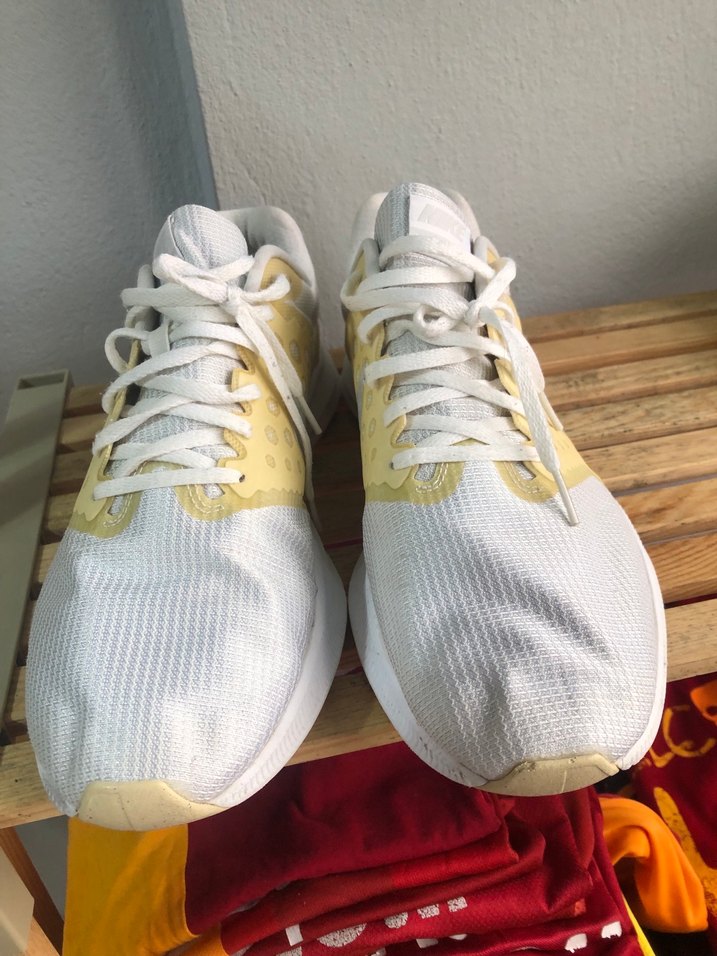 Beyaz Nike 47 numara  Spor Ayakkabı - Görsel 2