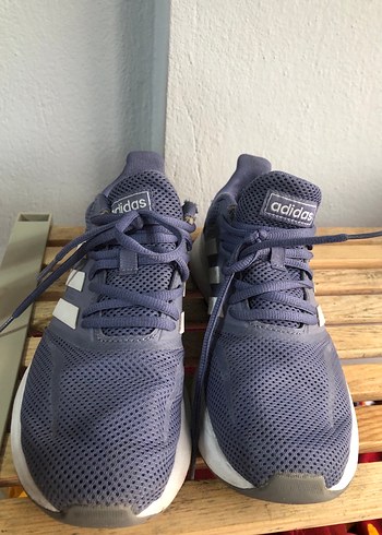 Kadın 36 numara Adidas Bağcıklı Spor Ayakkabı - Görsel 7