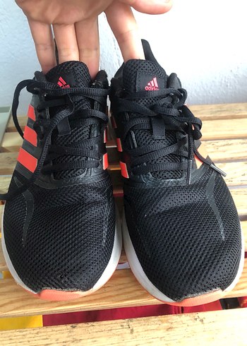 Adidas 36 numara Bağcıklı Spor Ayakkabı - Görsel 2