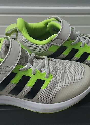 Adidas Erkek Çocuk 35 Numara Erkek Çocuk Spor Ayakkabı