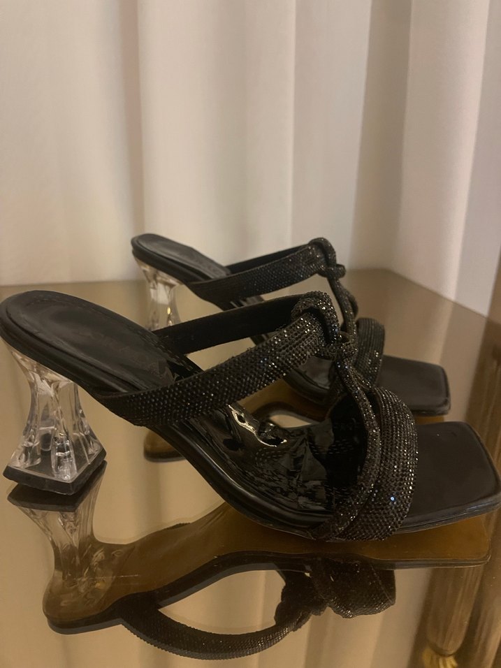 Klasik Siyah Blok Topuklu Kadın Abiye Ayakkabı - Görsel 2