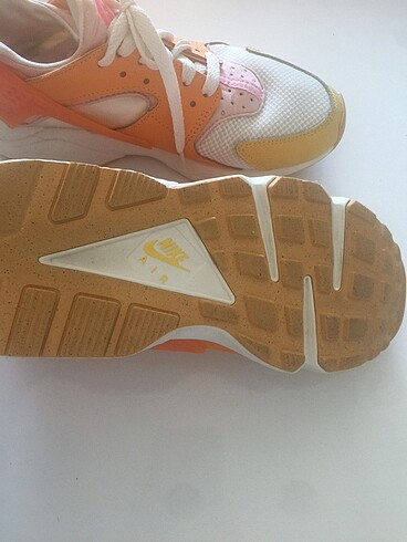 37 Beden Nike spor ayakkabı