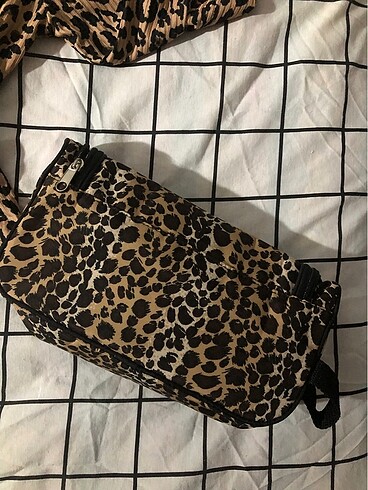 m Beden Leopar set