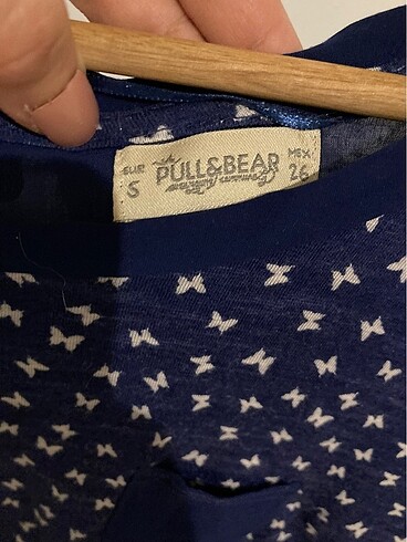 Pull and Bear Kelebek Desenli Bol T-shirt