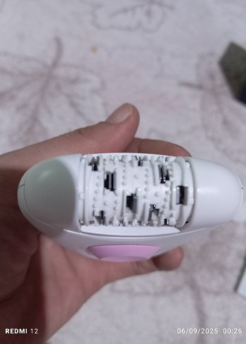Pastel Beyaz Epilatör