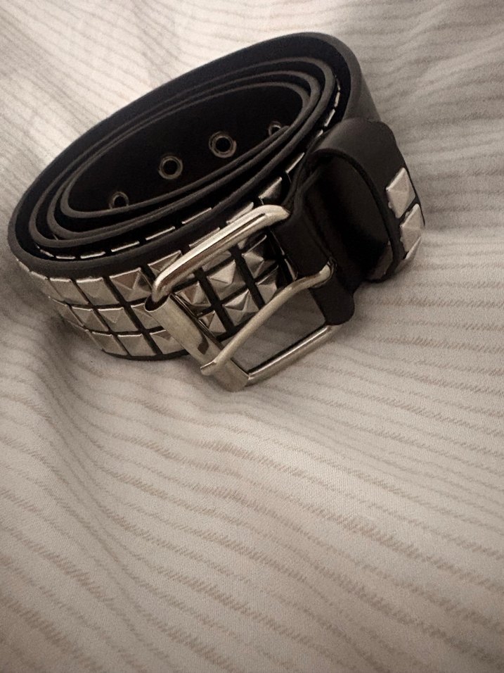 Siyah Deri Gotik zımbalı Kemer - Görsel 3