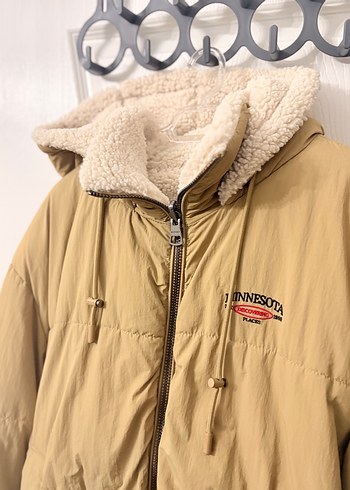 Bershka BejPeluşKapüşonlu Mont - Görsel 8