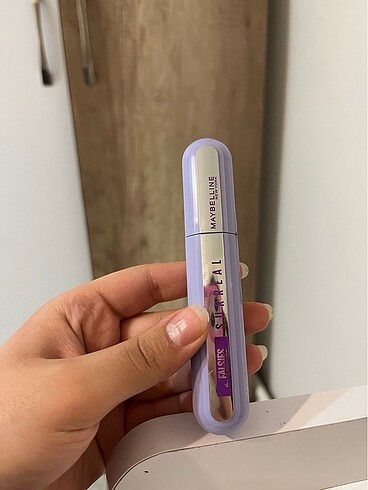 maybelline surreal maskara