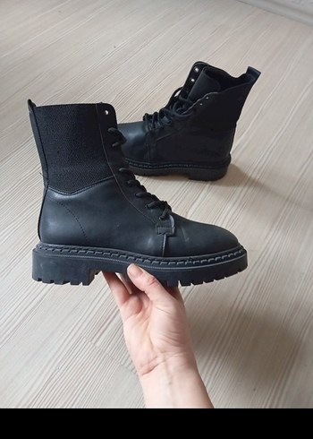 Diğer Siyah Bagcikli Deri Bot