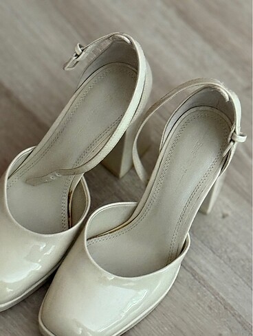 Bershka gelinlik ayakkabısı - Görsel 5