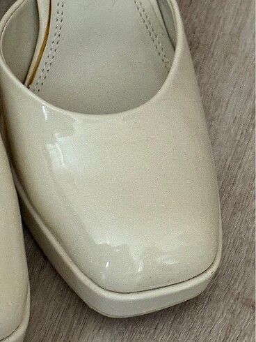 Bershka gelinlik ayakkabısı - Görsel 7